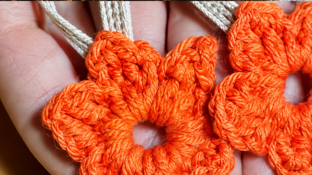 How to Make 5-Pointed Stars in Crochet